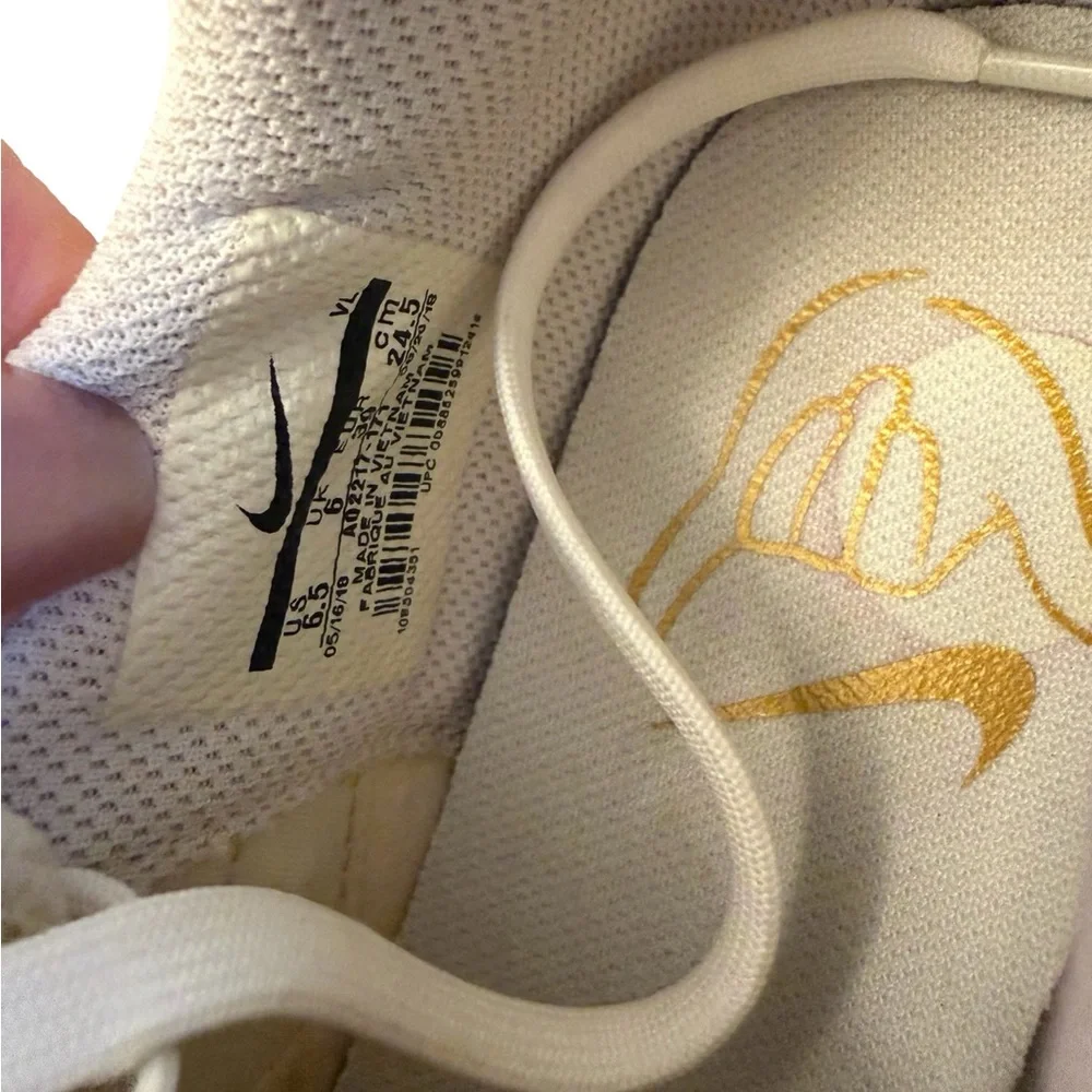 Nike LegendX 7 Academy 10R IC 'White Gold' Size 6.5 W - Picture 9 of 10